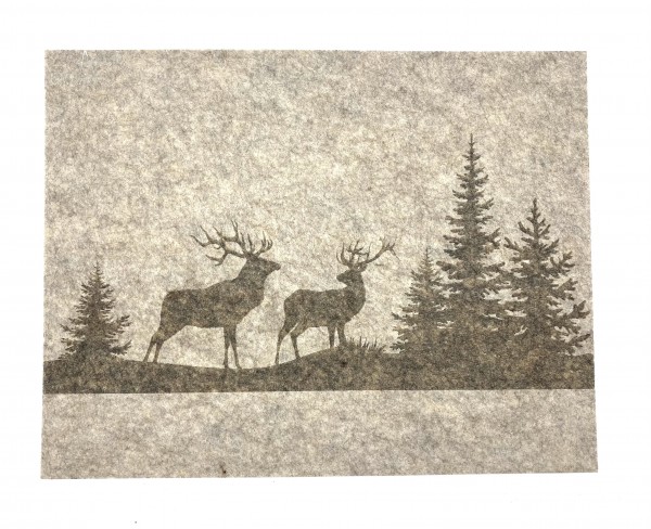 Tischset Filz Ludwig mit Hirschen im Wald beige